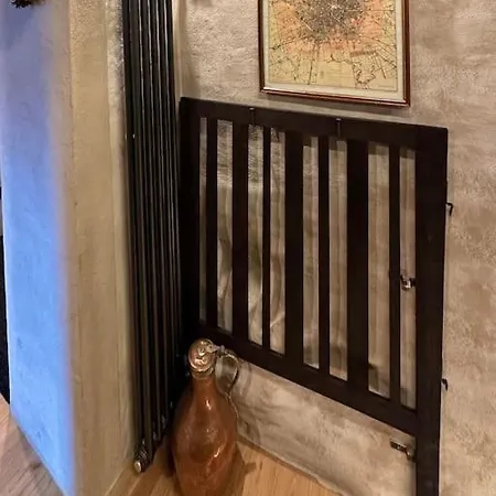 Romantic Stone With Amazing View Of And Oleandra 度假居 *