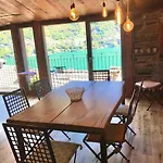 Ferienhaus Romantic Stone With Amazing View Of And Oleandra Laglio