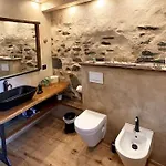 Romantic Stone With Amazing View Of And Oleandra Ferienhaus Laglio