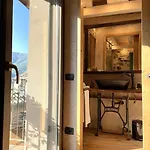 Romantic Stone With Amazing View Of And Oleandra Ferienhaus Laglio