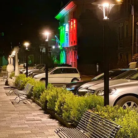 Hébergement de vacances Romantic Stone With Amazing View Of And Oleandra