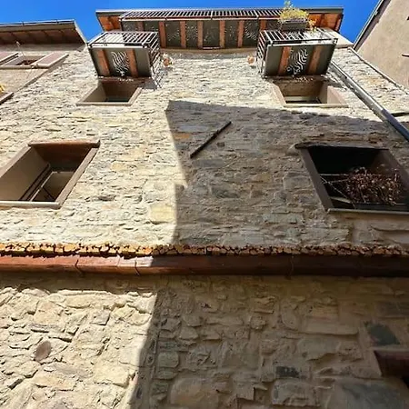 Romantic Stone With Amazing View Of And Oleandra Laglio