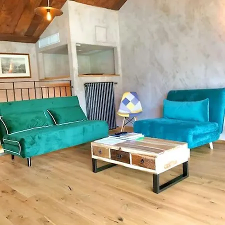 Romantic Stone With Amazing View Of And Oleandra * Laglio