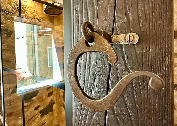 Romantic Stone With Amazing View Of And Oleandra Holiday home