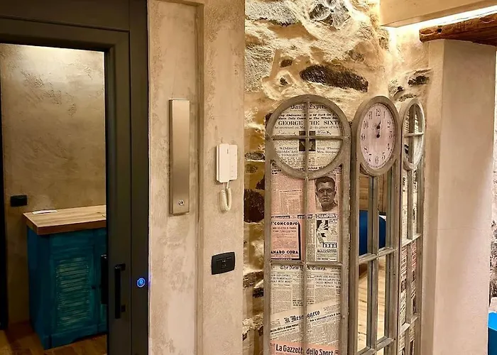 Holiday home Romantic Stone With Amazing View Of And Oleandra