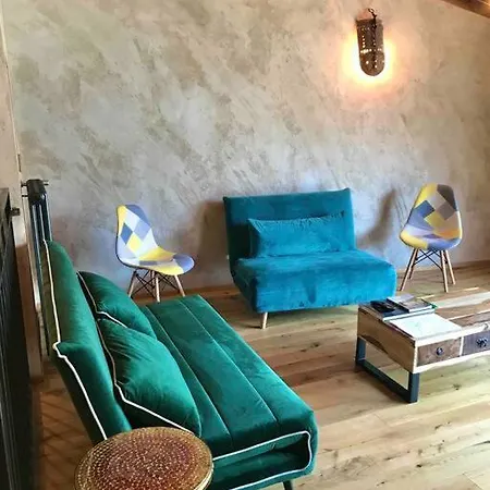 Romantic Stone With Amazing View Of And Oleandra Prázdninový dům Laglio