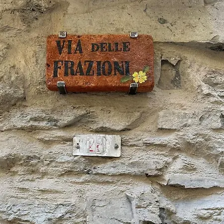 Romantic Stone With Amazing View Of And Oleandra * لاليو