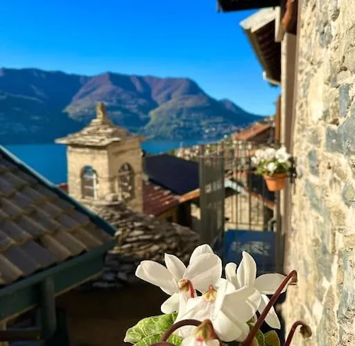 Romantic Stone With Amazing View Of And Oleandra 度假居