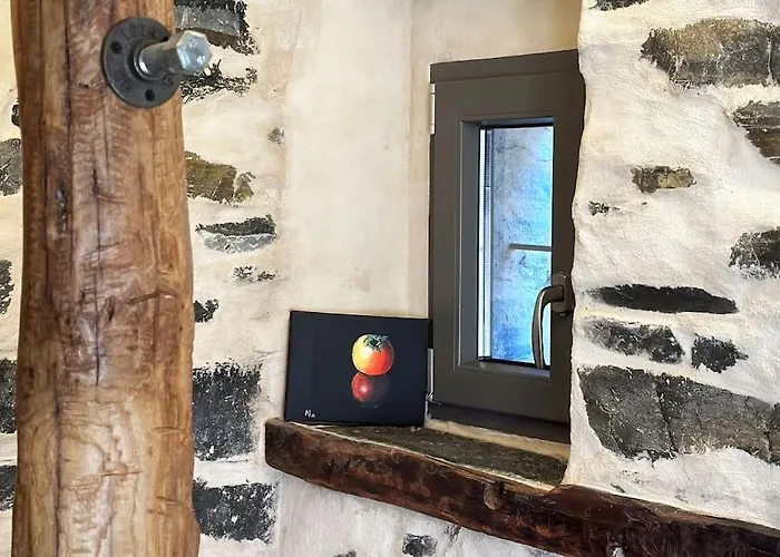 Σπίτι διακοπών Romantic Stone With Amazing View Of And Oleandra