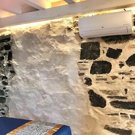 Romantic Stone With Amazing View Of And Oleandra Laglio